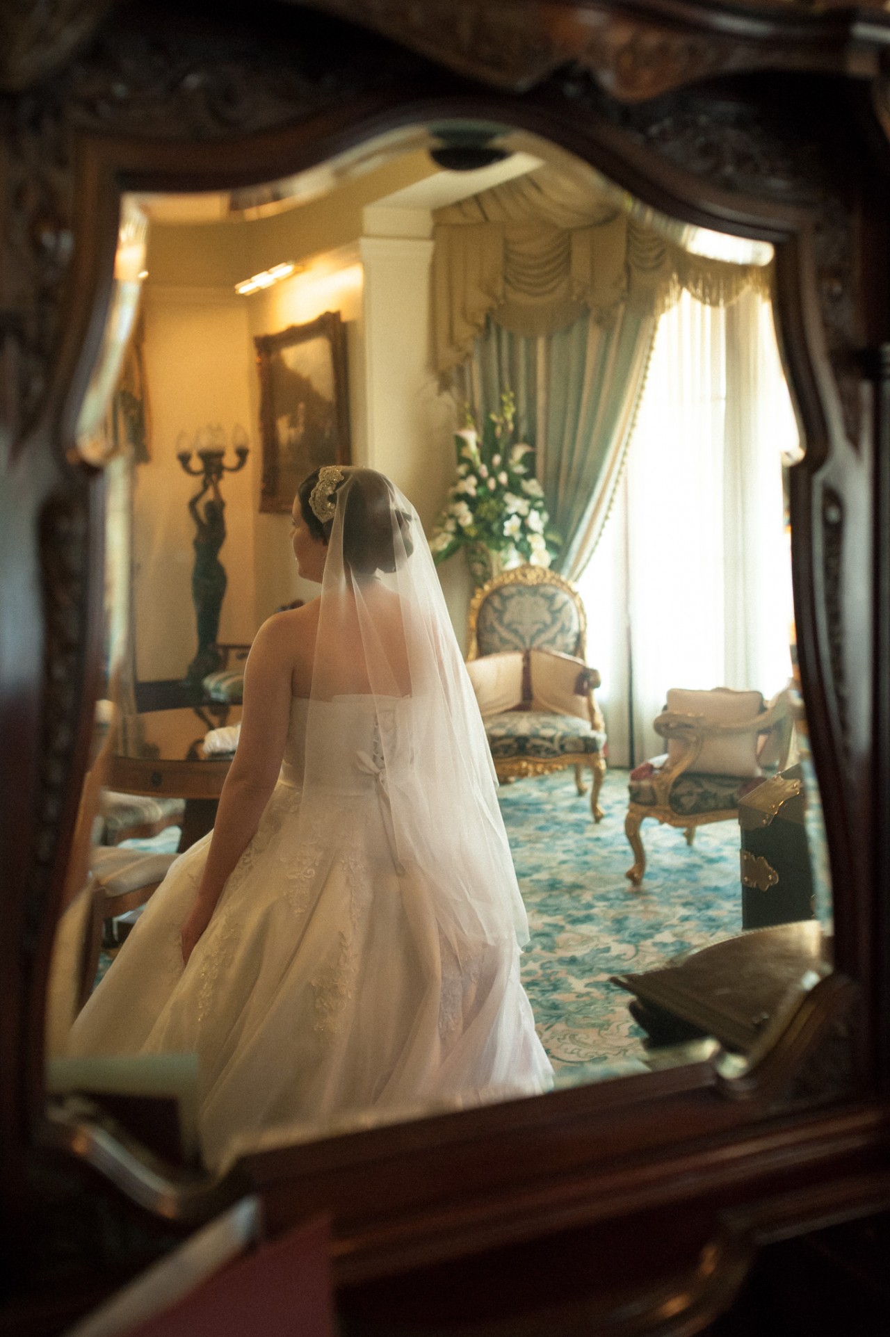 A back shot of the bride at Shafston House, Kangaroo Point